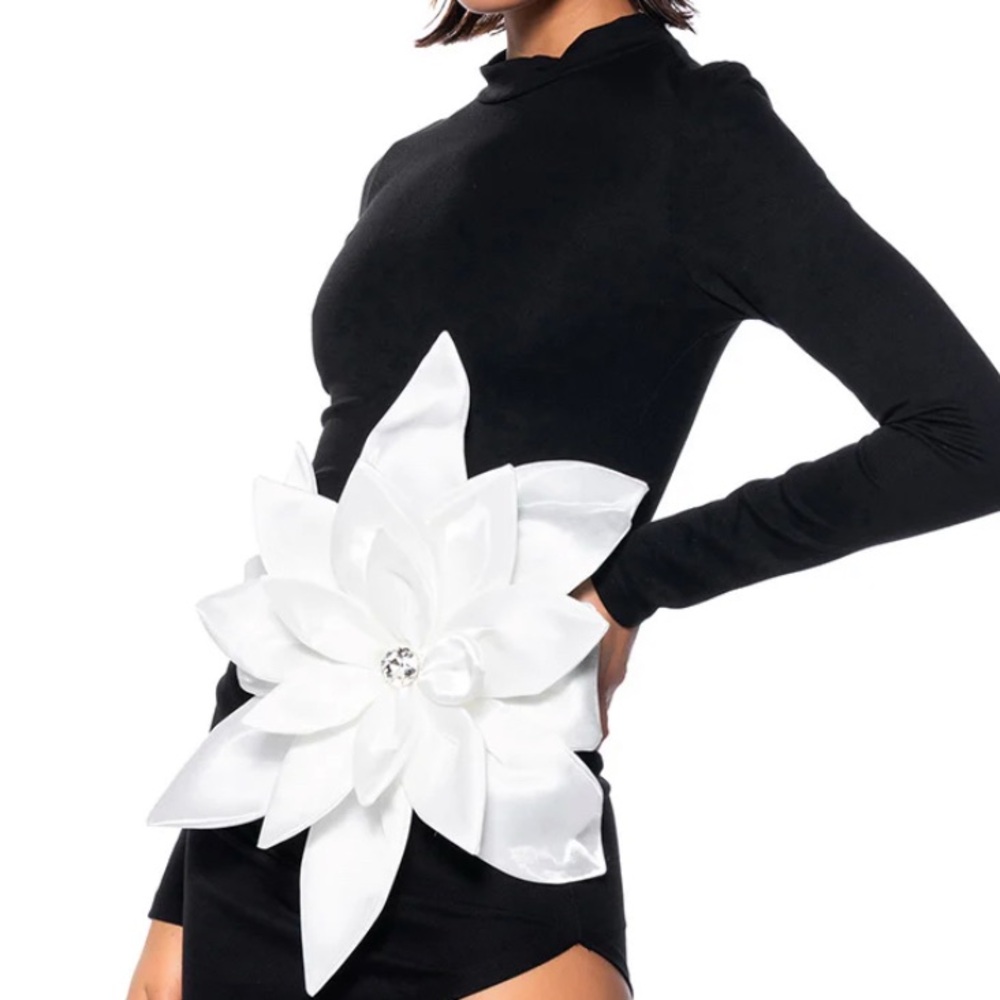 AKIRA Black Dress with White Floral Detail #86 - Picture 4 of 9